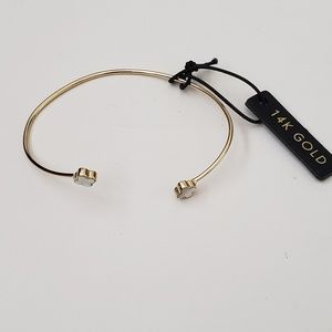 14K Clover Bracelet Yellow Gold White Mother of Pearl
